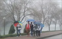 Bắc Bộ có mưa nhỏ và sương mù