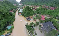 Mưa lớn vào sâu trong đất liền miền Bắc