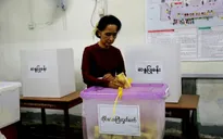 Đảng của bà Aung San Suu Kyi giành quyền thành lập Chính phủ mới