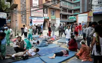 Thảm họa động đất tại Nepal: Công tác cứu hộ gặp rất nhiều khó khăn