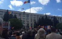 Moldova: Ngân hàng làm “mất” 1 tỉ USD, hơn 10.000 người dân biểu tình