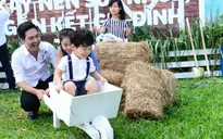 MC Phan Anh và những khoảnh khắc ngọt ngào bên con