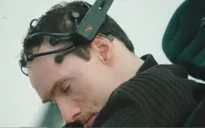 Emotiv EPOC - Thiết bị đọc não người