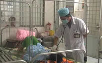 Ăn thịt chuột xào măng, 3 người bị ngộ độc