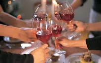 Hà Nội: Gia tăng bệnh nhân ngộ độc rượu dịp Tết