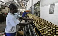 Mozambique: 56 người thiệt mạng do uống bia nhiễm độc