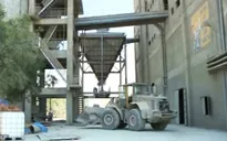Quảng Ngãi: Nhà máy xi măng gây ô nhiễm, hơn 400 hộ dân cần di dời gấp