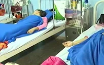 105 người nhập viện vì ngộ độc thực phẩm ở Quảng Bình