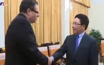 Phó Thủ tướng Phạm Bình Minh tiếp Chủ tịch Hạ viện Uruguay