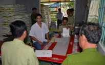 Đồng Tháp: Thu giữ hơn 8 tấn phân bón không rõ nguồn gốc