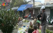 Nhộn nhịp phiên chợ đầu năm tại các chợ Hà Nội