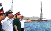 Bộ trưởng Bộ Quốc phòng kiểm tra công tác huấn luyện của các đơn vị hải quân