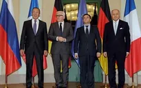Rút vũ khí hạng nặng khỏi vùng phi quân sự miền Đông Ukraine