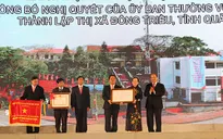 Trao quyết định thành lập thị xã Đông Triều, Quảng Ninh