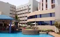 Mali: 2 kẻ khủng bố bắt giữ 170 con tin tại khách sạn Radisson Blu