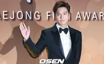 Lee Min Ho chiến thắng ở lễ trao giải bị ghẻ lạnh của Hàn Quốc