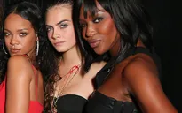 Báo đen Naomi Campbell gây gổ với đàn em vì Rihanna