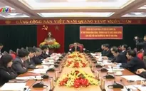 Đồng chí Tô Huy Rứa làm việc với Ban Thường vụ Tỉnh ủy Hòa Bình