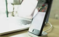 Có nên dùng sạc iPad cho iPhone?