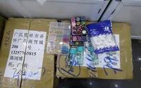 Hà Nội: Phát hiện cơ sở kinh doanh mỹ phẩm lậu của người Trung Quốc