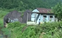 TT-Huế: Nhiều hộ dân sống trong vùng sạt lở