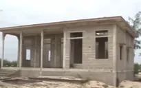 Huế: 3.500 hộ dân vùng sạt lở chưa được di dời