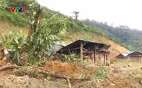Quảng Nam: Sạt lở đất vùi lấp hoàn toàn 1 nhà dân