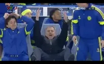 Mourinho "cười mỉa mai" tình huống trọng tài không thổi penalty