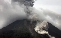 Indonesia: Gần 3.000 người phải sơ tán do núi lửa
