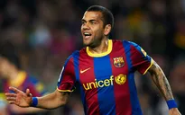 Phớt lờ PSG, Dani Alves đạt thỏa thuận gia hạn với Barcelona