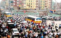 Tắc đường 30 phút, người dân có thể kiện