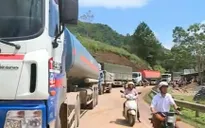 Sơn La: Quốc lộ 6 ùn tắc kéo dài do mưa lớn