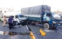 TP.HCM: Tai nạn liên hoàn trên quốc lộ 1A, 5 người bị thương