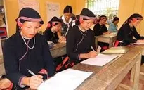 Lớp học xóa mù chữ đặc biệt tại tỉnh Quảng Ninh