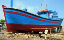 Quảng Bình đóng mới 27 tàu cá công suất lớn