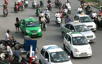 Điệp khúc "tăng giá xăng, tăng cước taxi" liệu có hợp lý?