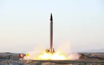 Iran thử thành công tên lửa đạn đạo mới