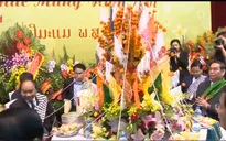 Thắm tình anh em Việt-Lào ngày Tết cổ truyền Bunpimay 2015