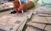 Hơn 100.000 dân nghèo tại Thanh hóa chưa được cấp thẻ BHYT miễn phí