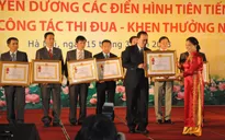 Khối Thi đua các cơ quan Đảng Trung ương tuyên dương điển hình tiên tiến