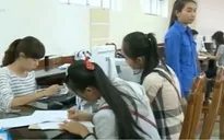 Xét tuyển ĐH, CĐ: Nhiều thí sinh còn bỡ ngỡ