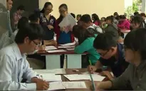 Xét tuyển ĐH, CĐ tại TP.HCM: Thí sinh có điểm cao bắt đầu nộp hồ sơ