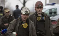 Ukraine: Đưa thi thể công nhân mỏ thiệt mạng ra ngoài