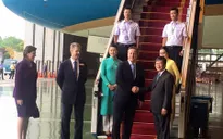 Thủ tướng Anh thăm tàu bay mới A350 của Vietnam Airlines