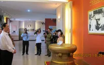 Thủ tướng thăm khu lưu niệm Chủ tịch Hồ Chí Minh tại Lào