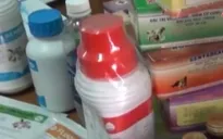 Bắt quả tang cơ sở sản xuất thuốc thú y chứa chất gây ung thư
