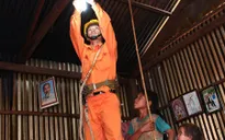 Quảng Nam hỗ trợ tiền điện cho hộ nghèo và hộ chính sách