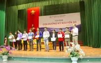 'Sinh viên công nghệ thông tin phải đam mê, trung thực mới vươn tới đỉnh cao'