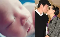 Vợ chồng Trần Hào khoe ảnh con trai mới sinh