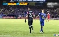 Thủ môn dự bị của HAGL xuất sắc cản phá quả penalty của Minh Tuấn